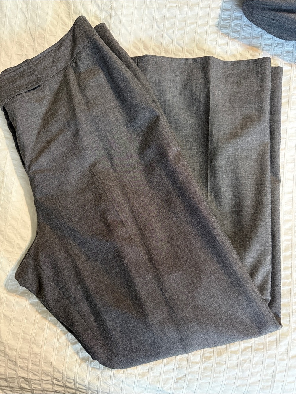 Tahari ASL Women's Charcoal Gray Structured suit - Picture 8 of 12